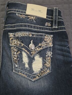 Miss Me Women's Dark Wash Embroidered Jeans - Blue Low Rise Skinny Size 29 Bling